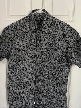Michael Kors Black & Gray Short-Sleeve Printed Button-Down Shirt